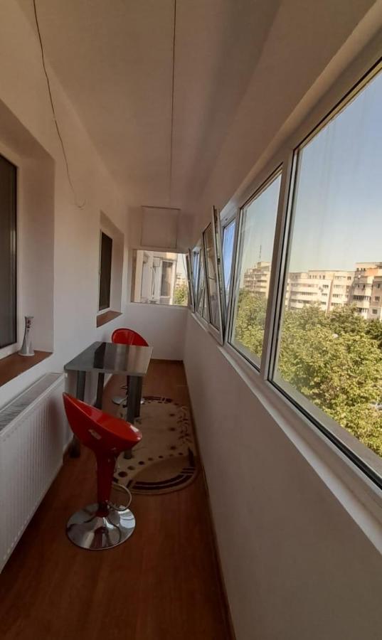 Alfredo Apartament Buzau Bagian luar foto