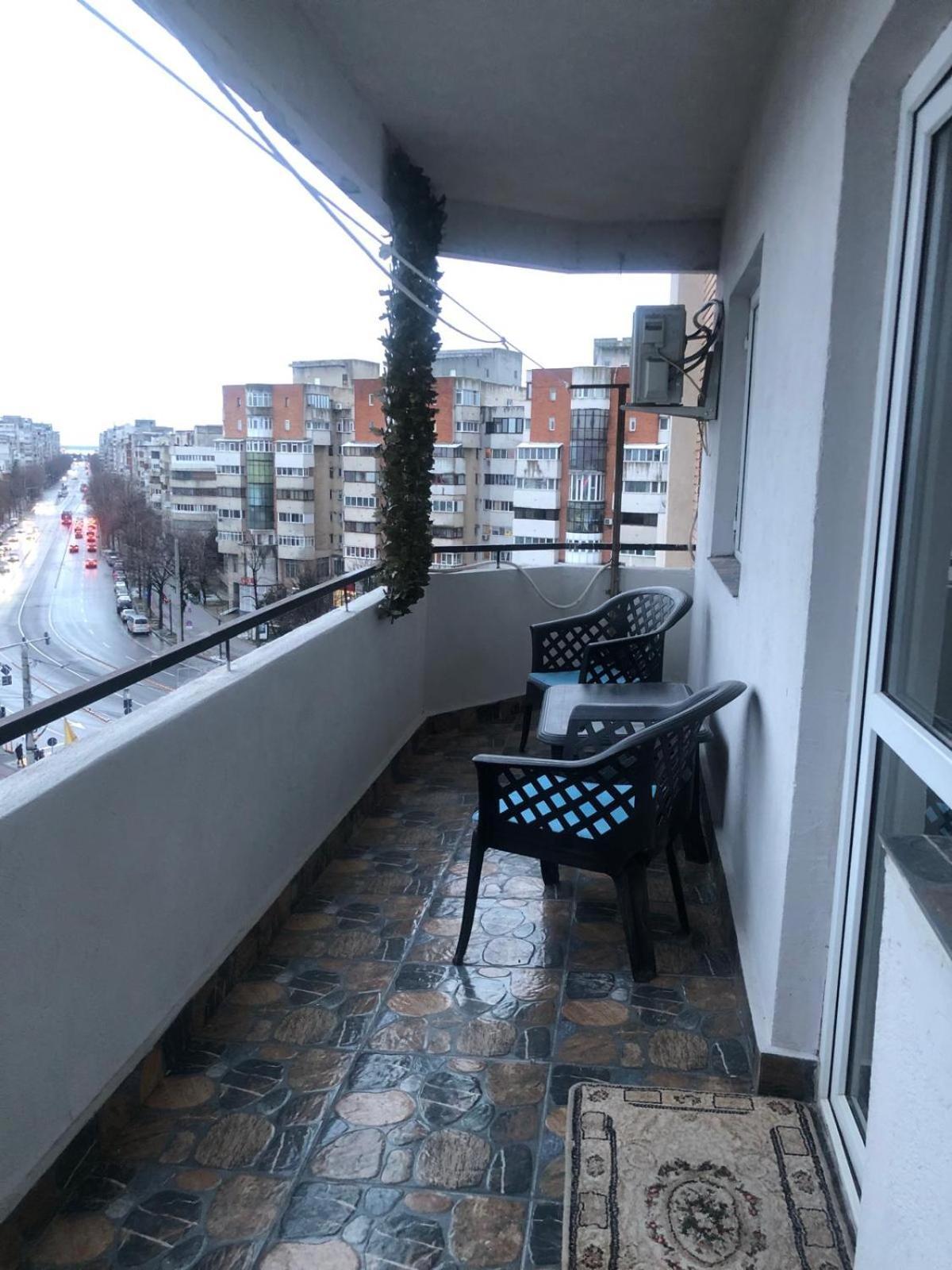 Alfredo Apartament Buzau Bagian luar foto