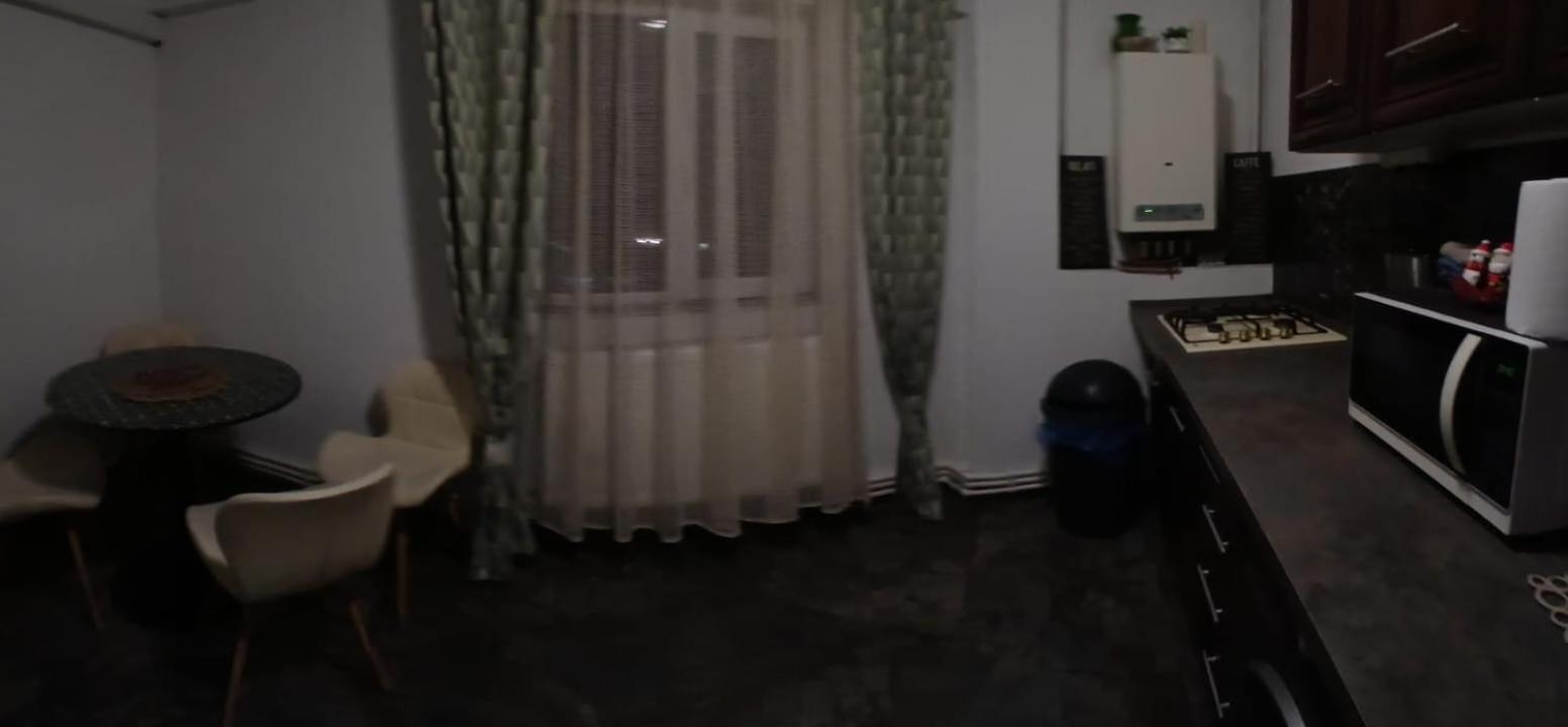 Alfredo Apartament Buzau Bagian luar foto
